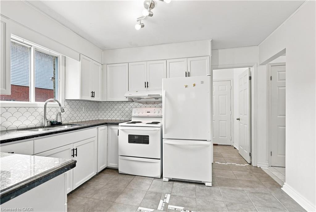 34 Lisajane Court Property Photo 14