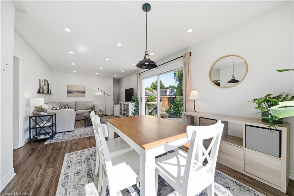 33 Wood Street Property Photo 10