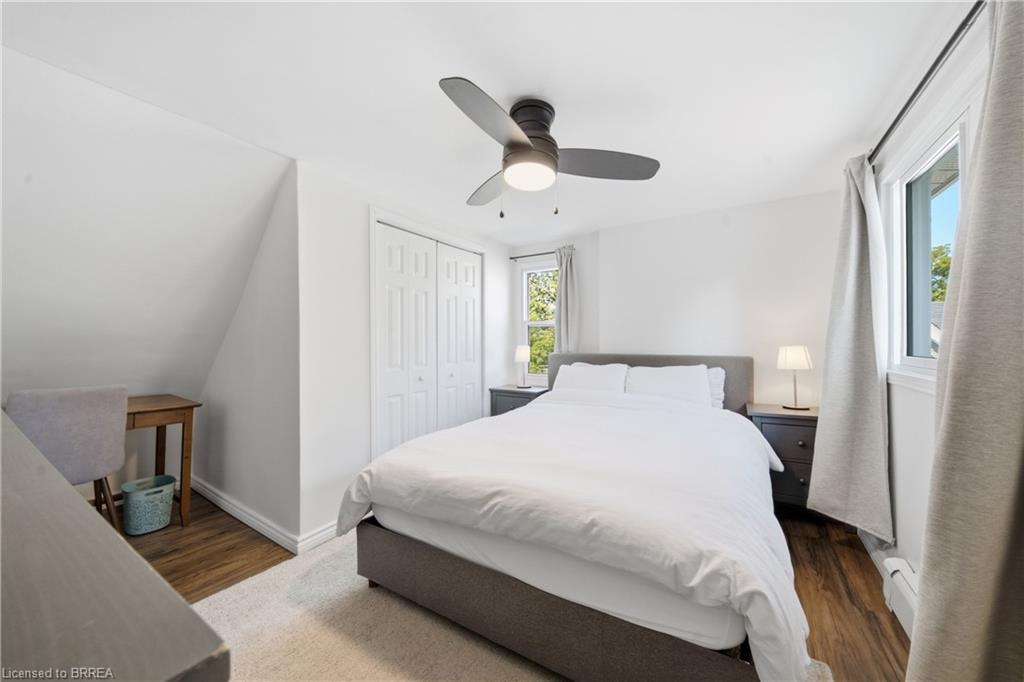 33 Wood Street Property Photo 17