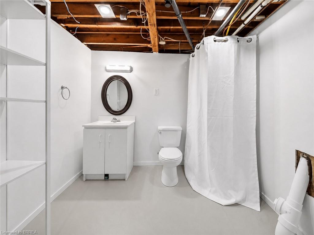 33 Wood Street Property Photo 24