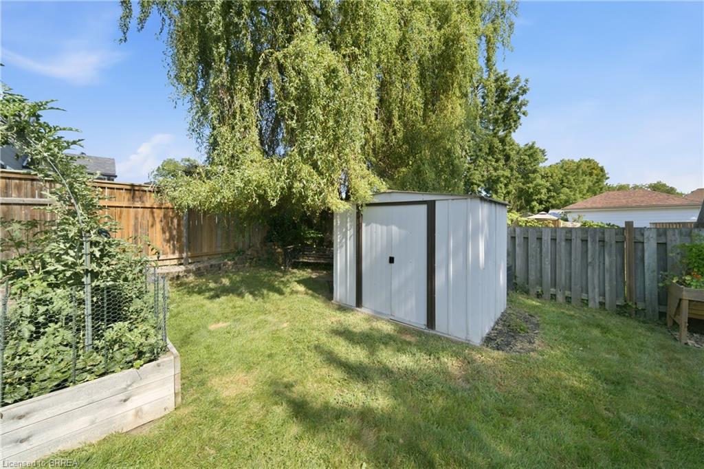 33 Wood Street Property Photo 31