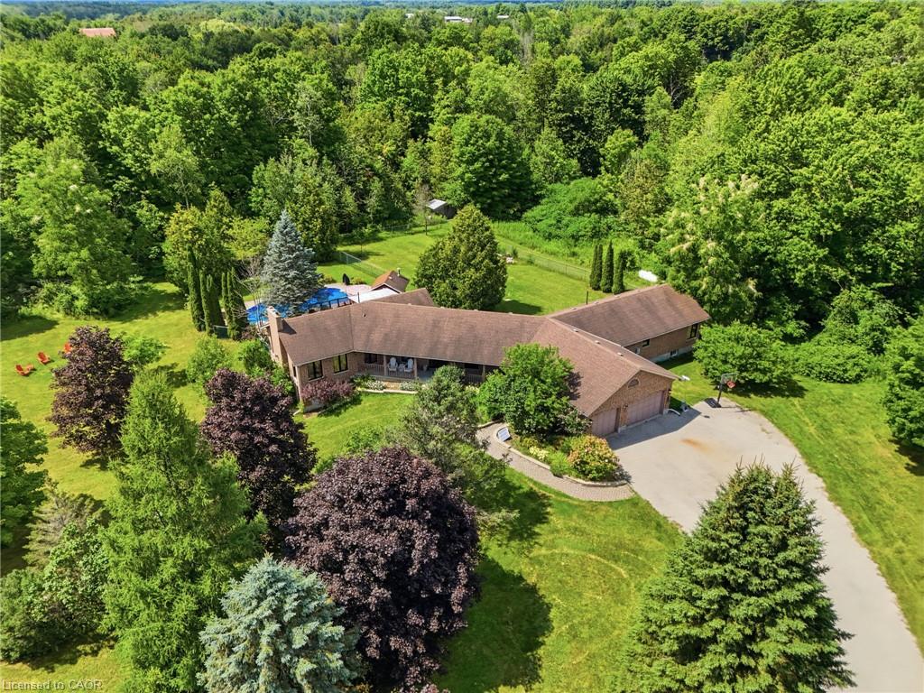 4178 Darkwood Road Property Photo 4