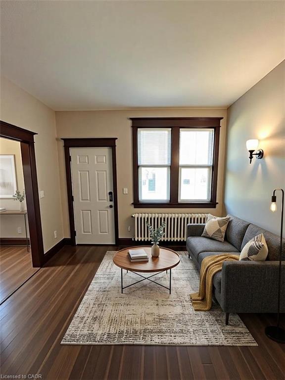 4-35 Grant Avenue Property Photo 1