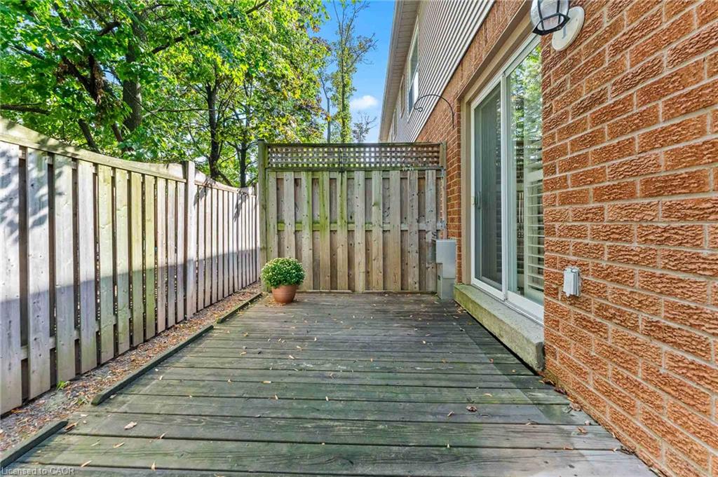 1-1500 Reeves Gate Property Photo 20