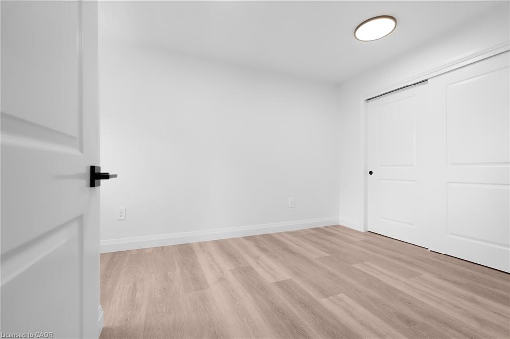 3-220 Heiman Street Property Photo 16