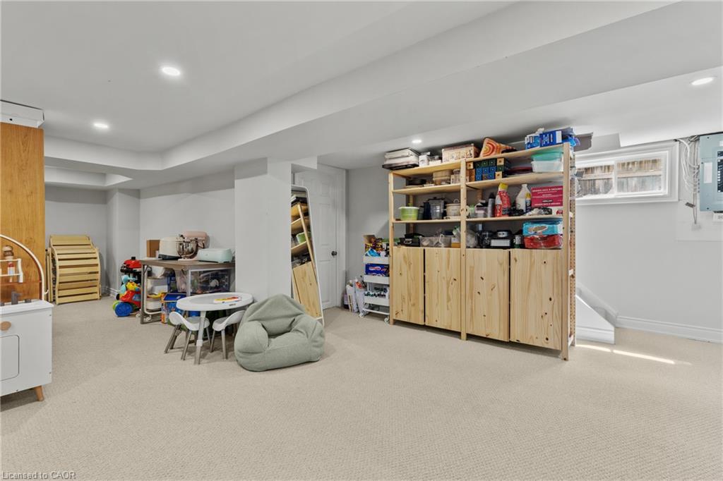 15 Glassco Avenue S Property Photo 35