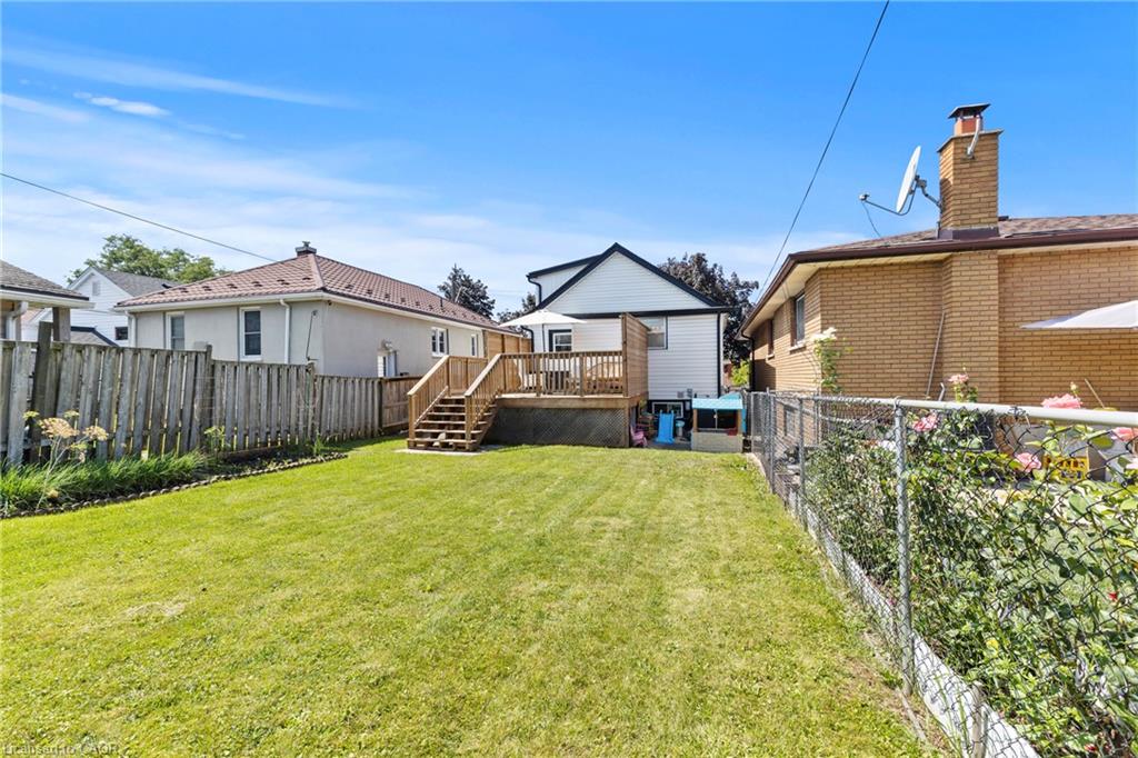 15 Glassco Avenue S Property Photo 38