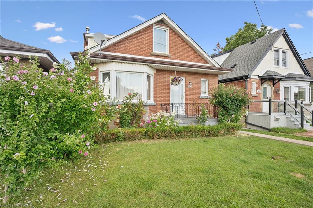 1873 Main Street E Property Photo 2