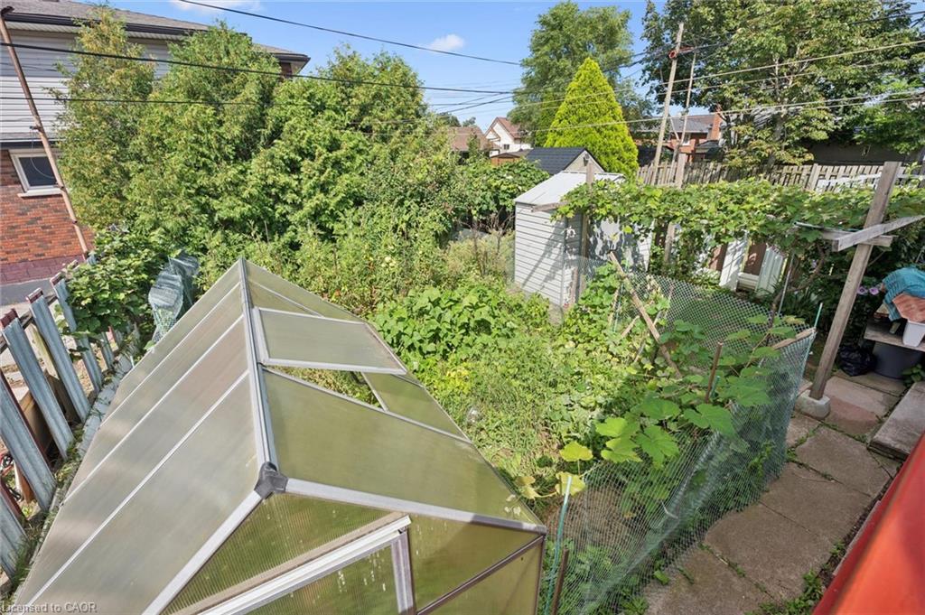 1873 Main Street E Property Photo 33