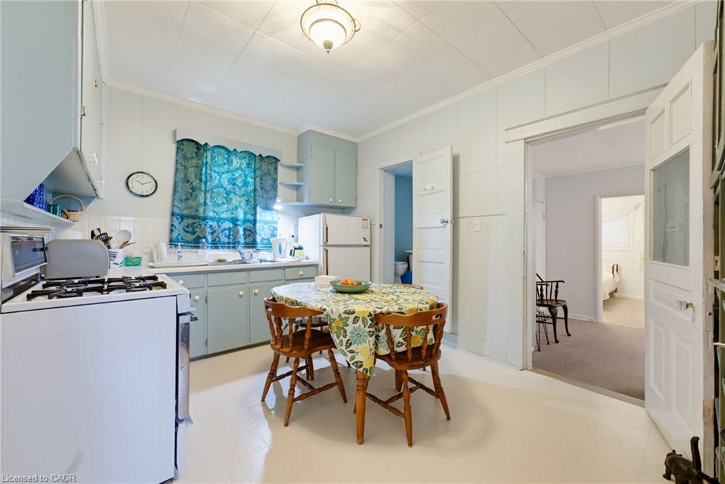 22 Mildred Avenue Property Photo 10