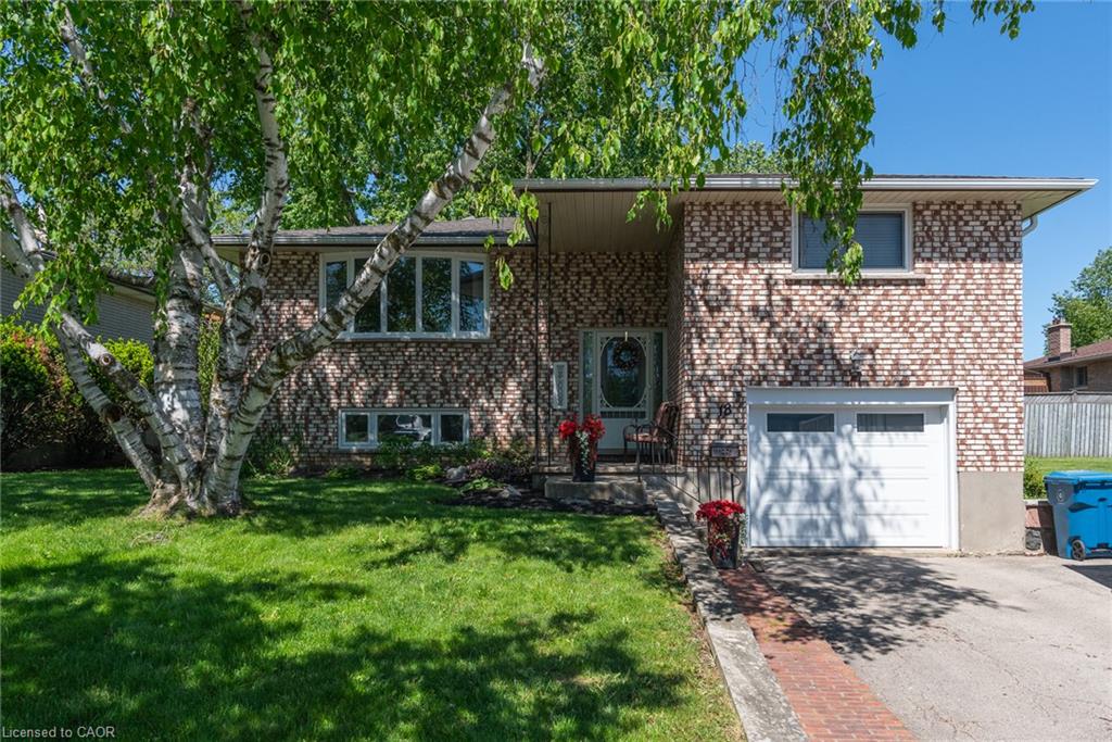 18 Mayberry Place