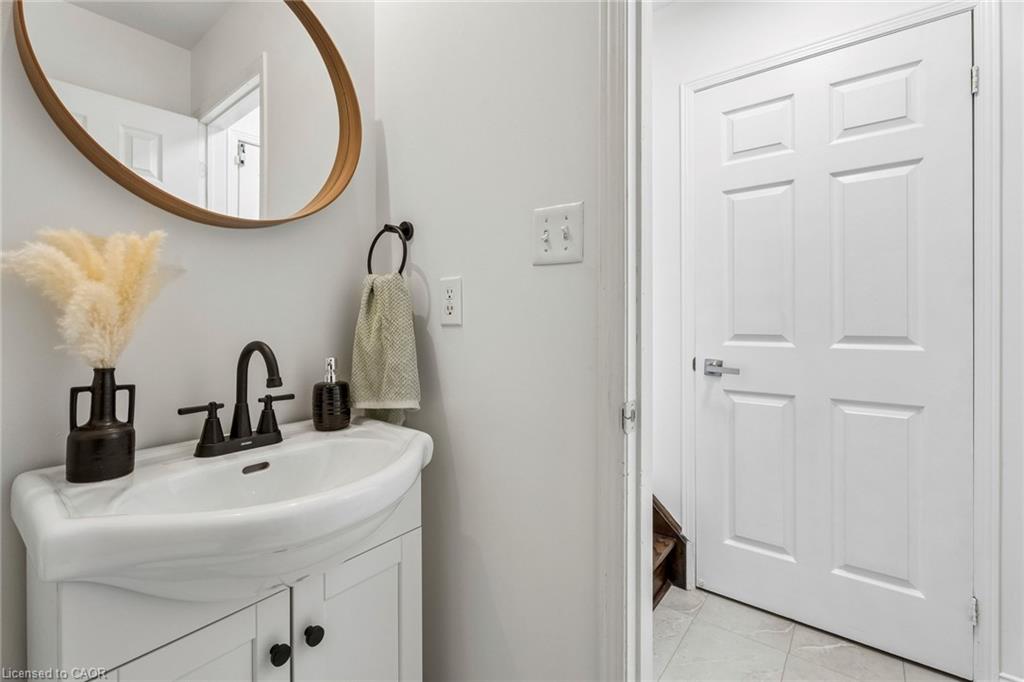 5 Jones Lane Property Photo 20