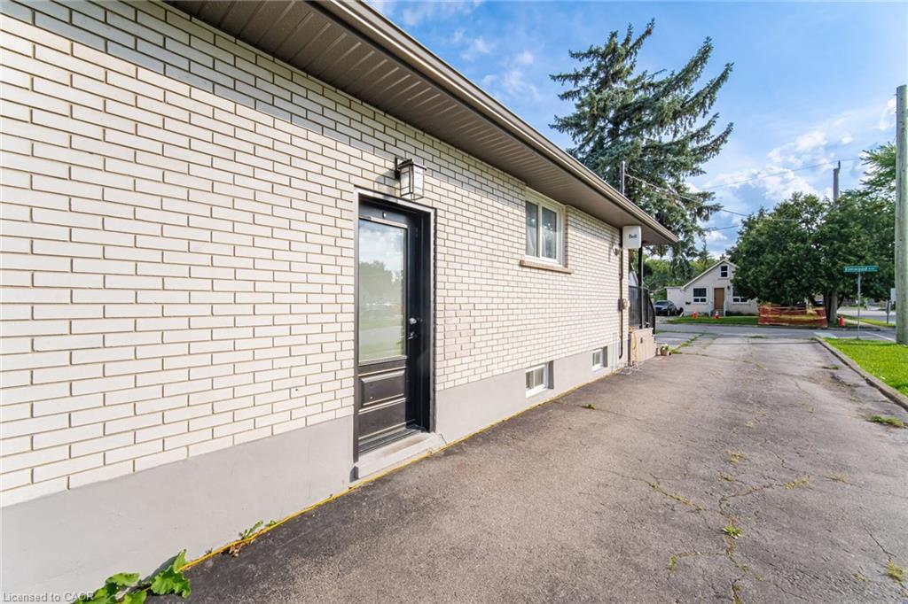 60 Elmwood Avenue Property Photo 31