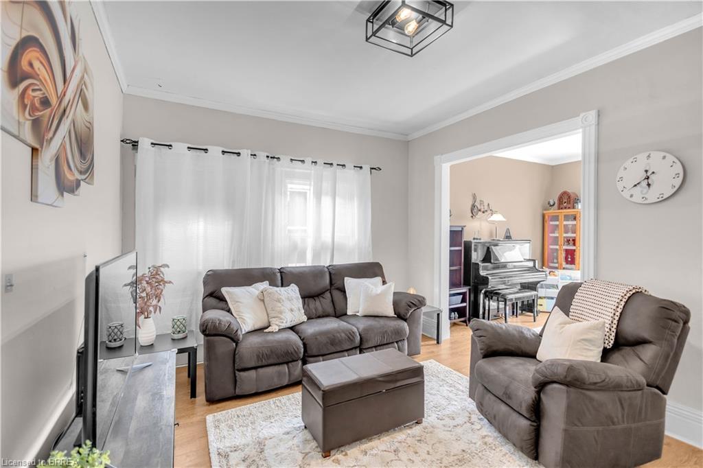 25 Usher Street Property Photo 7