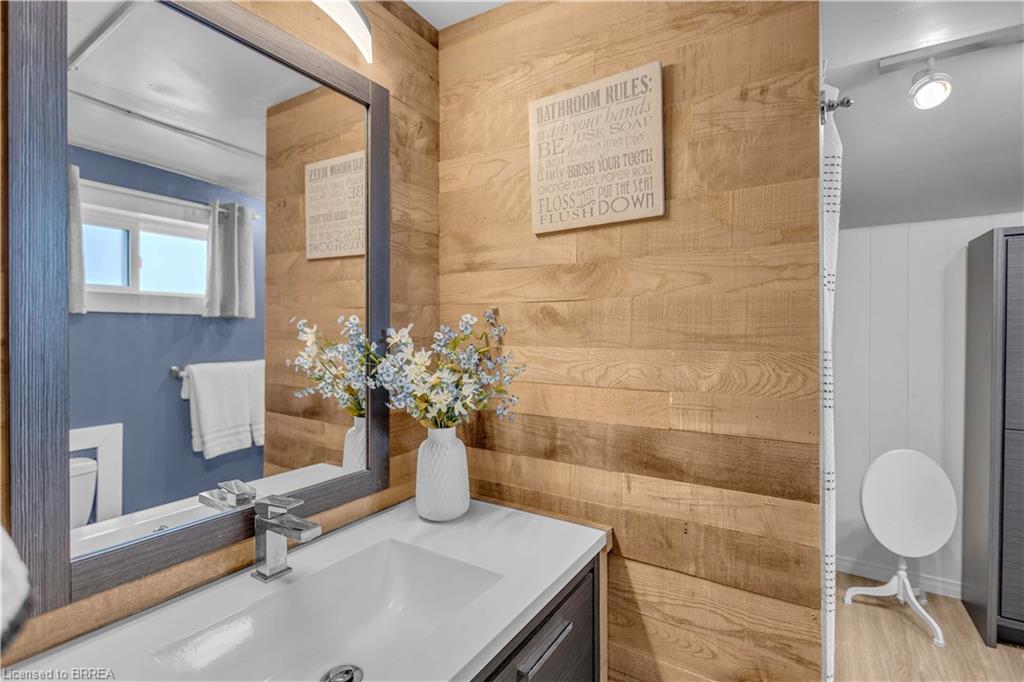25 Usher Street Property Photo 11