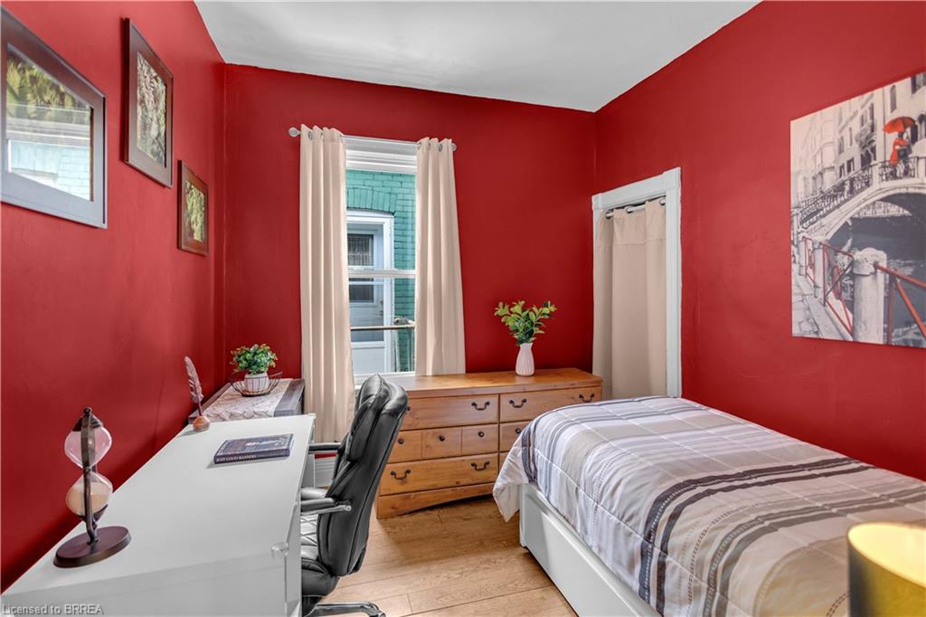 25 Usher Street Property Photo 15