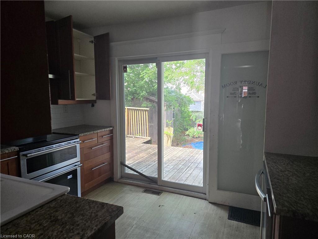40 Lynnwood Avenue Property Photo 5