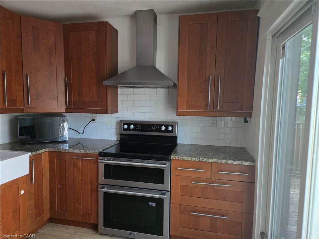 40 Lynnwood Avenue Property Photo 7