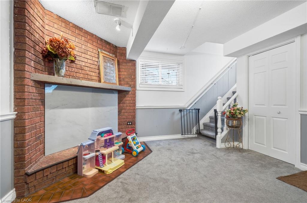 50 Adis Avenue Property Photo 32