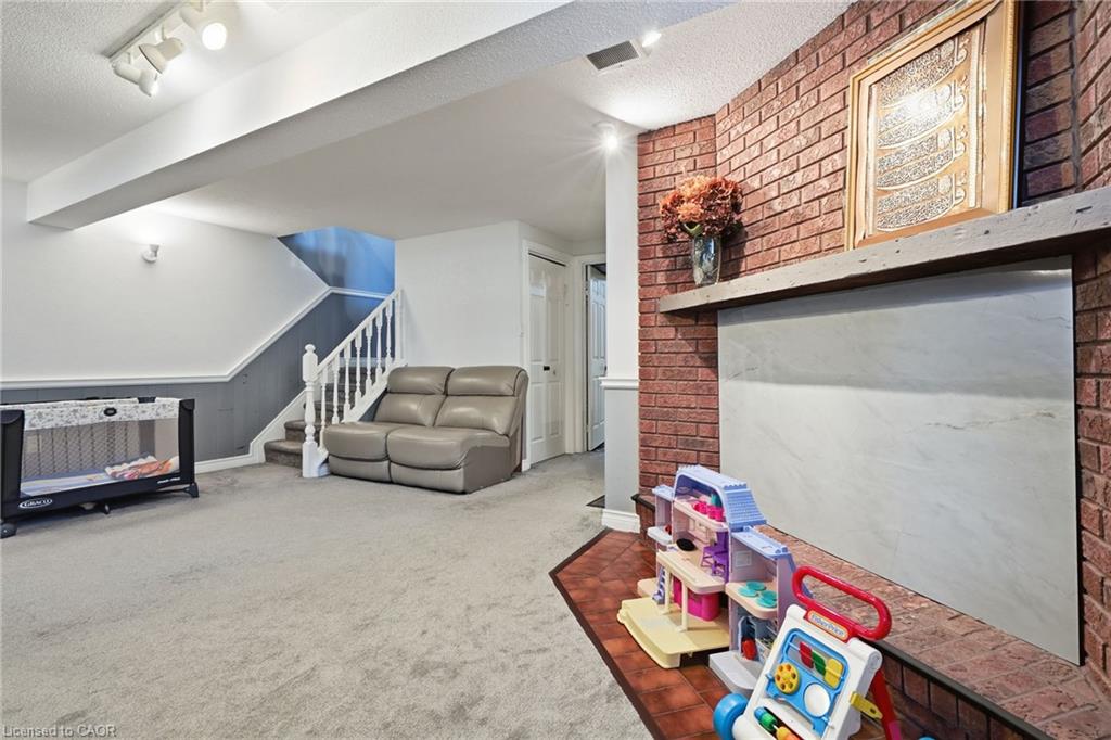 50 Adis Avenue Property Photo 33