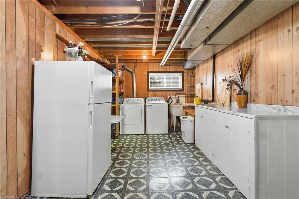 50 Adis Avenue Property Photo 39