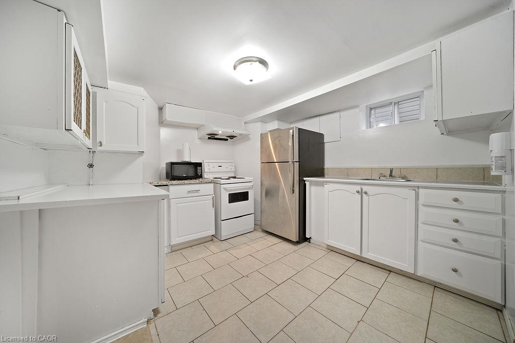 82 Whitney Avenue Property Photo 19