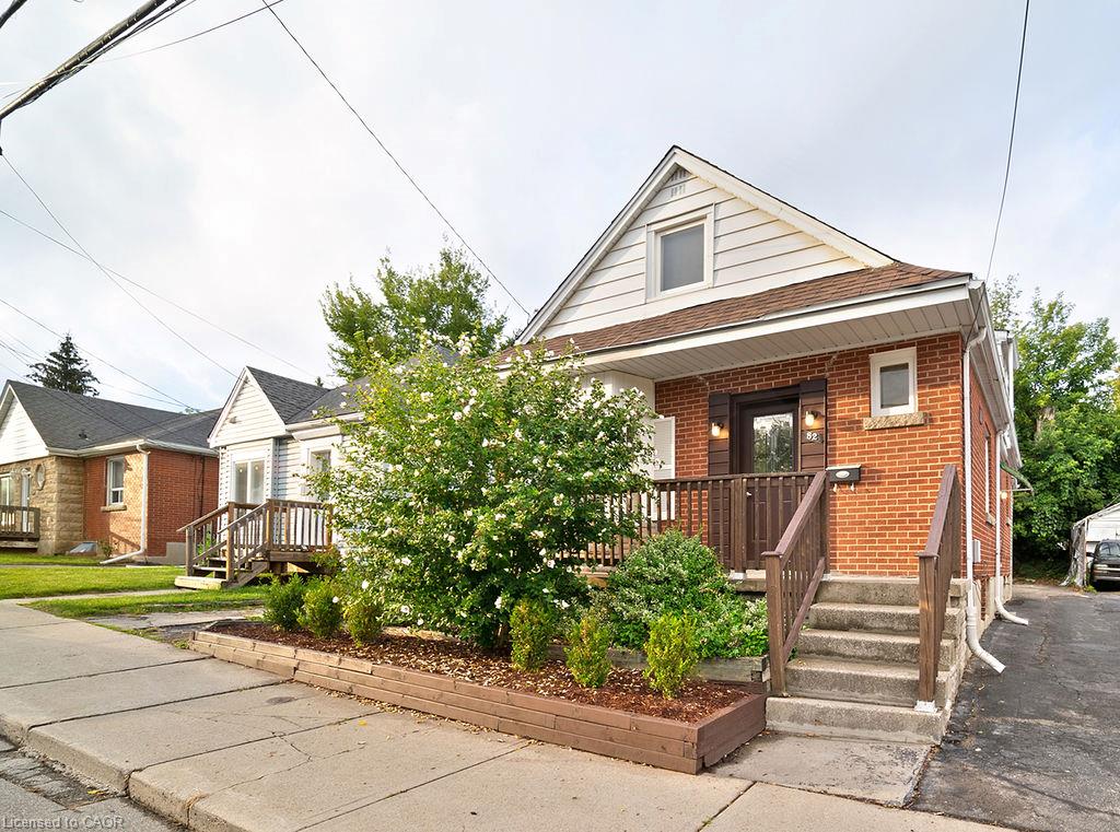82 Whitney Avenue Property Photo 24