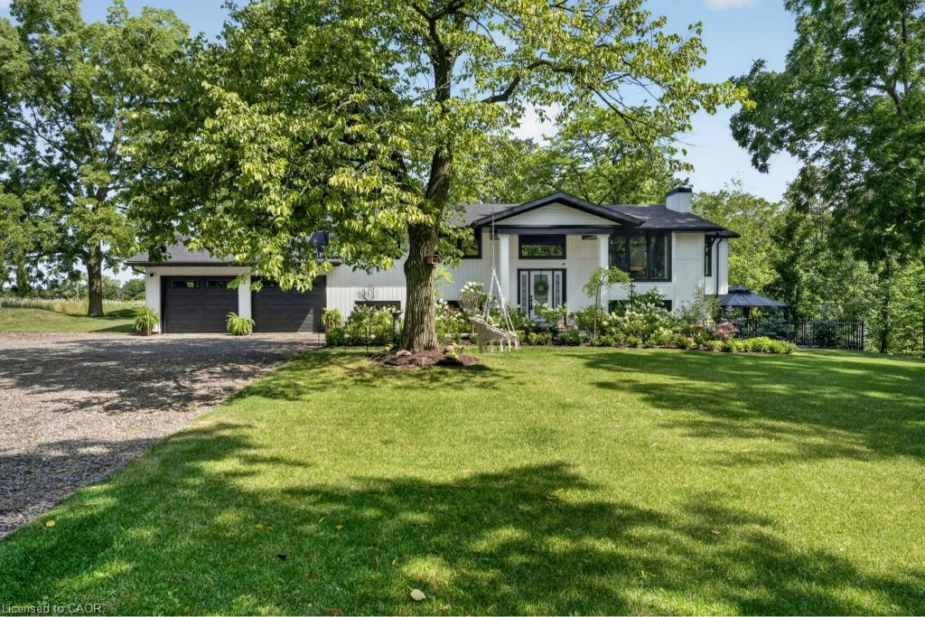 3169 King Street Property Photo 12