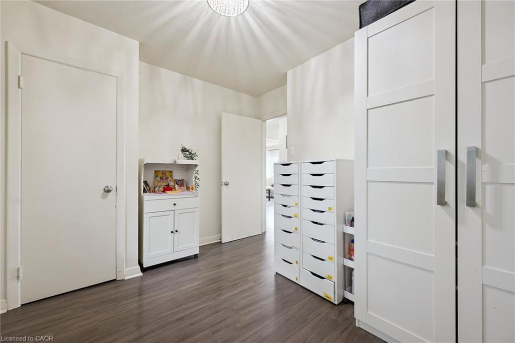 60 Edinburgh Road Property Photo 17