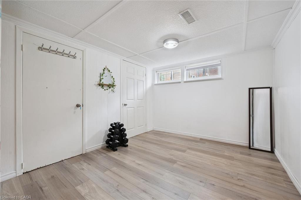 60 Edinburgh Road Property Photo 25