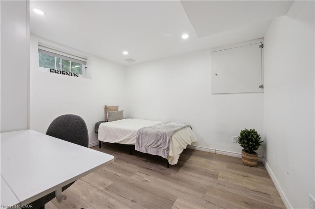 60 Edinburgh Road Property Photo 28