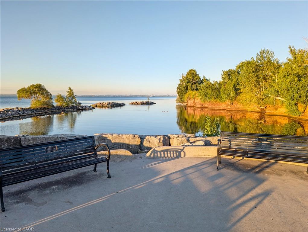 1102-5280 Lakeshore Road Property Photo 43