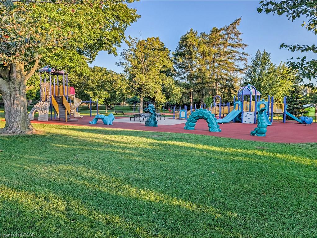 1102-5280 Lakeshore Road Property Photo 45