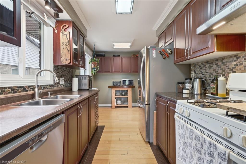 49 Markson Crescent Property Photo 3