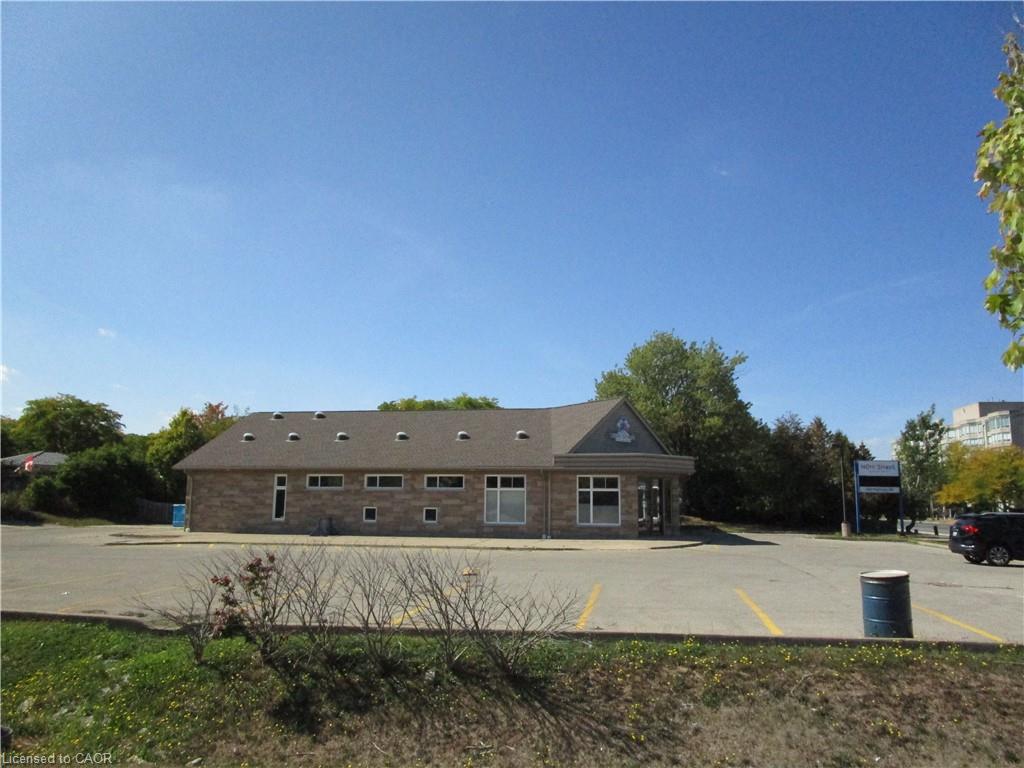 520 Highway 8 Property Photo 1