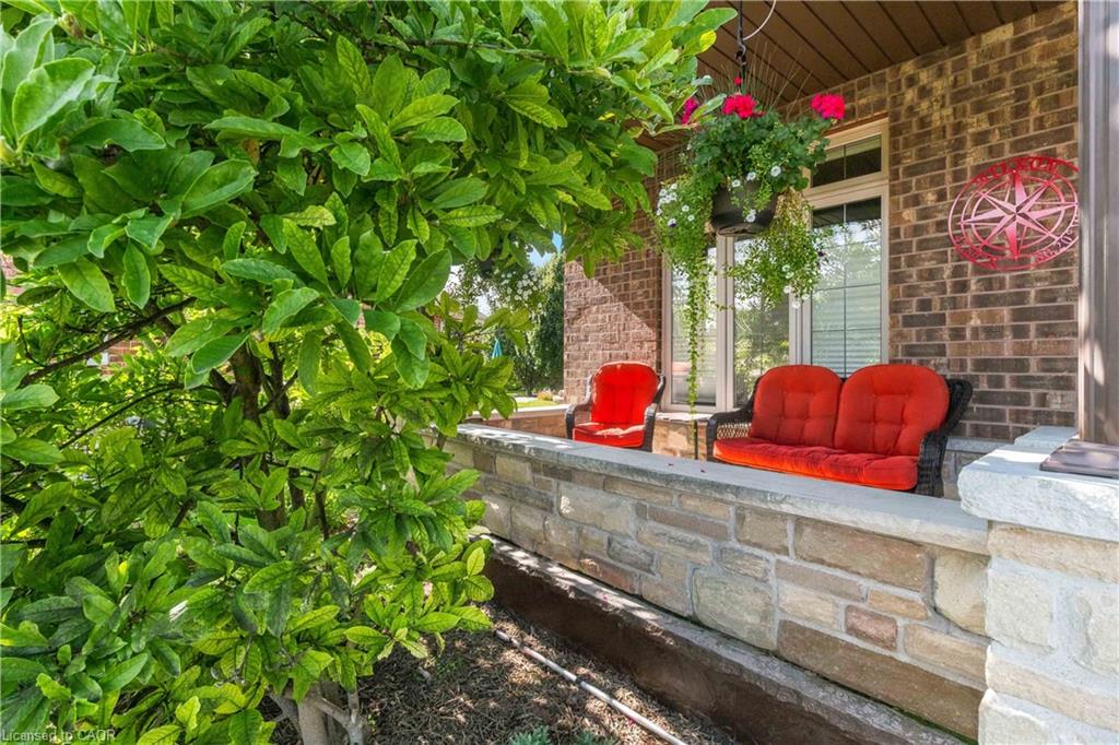 99 Magnolia Drive Property Photo 3
