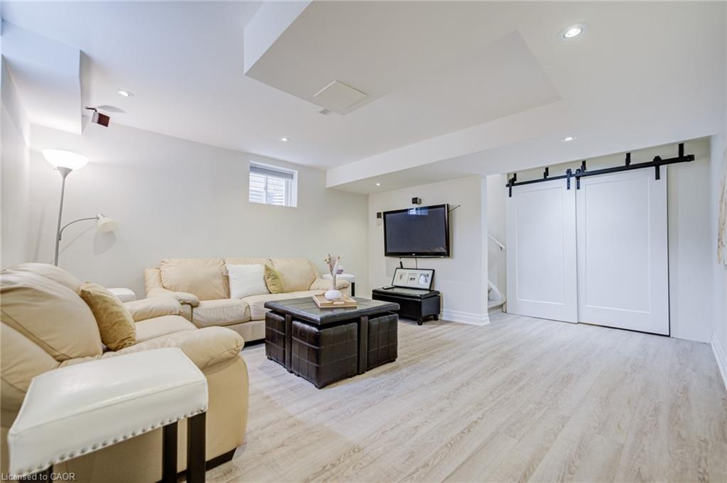 629 Symons Crossing Property Photo 32
