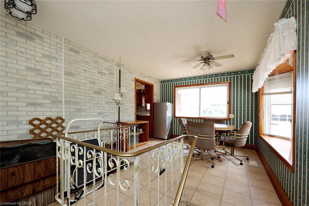 513 Ridge Road W Property Photo 16