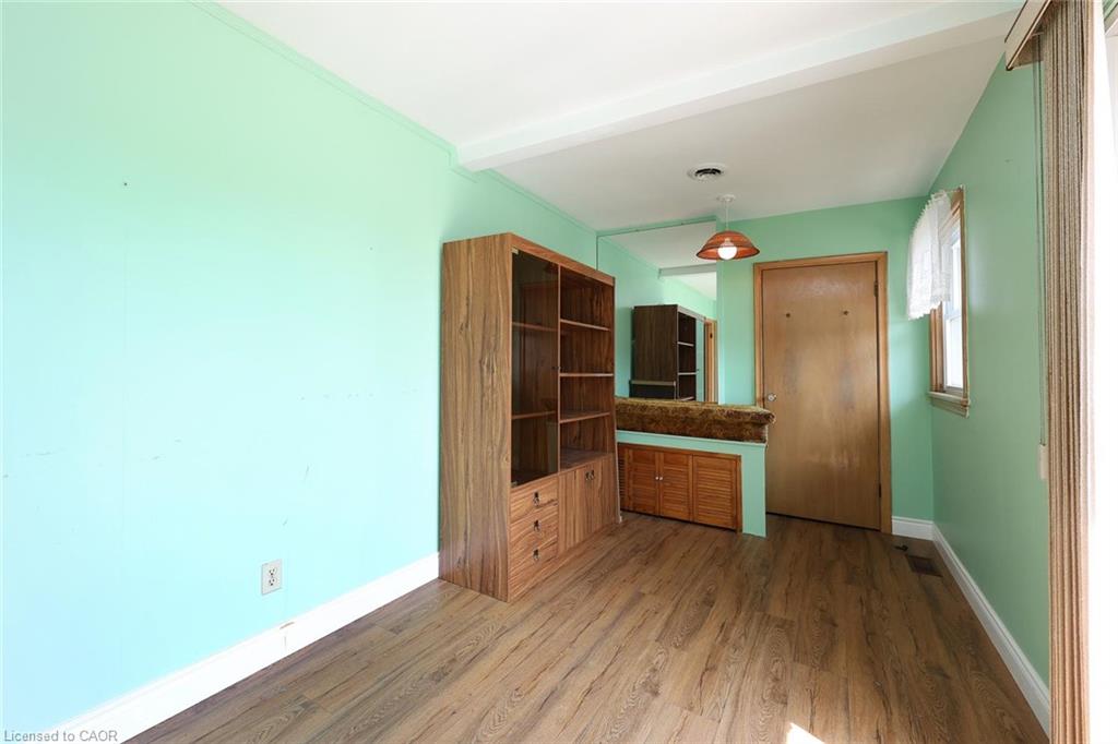 513 Ridge Road W Property Photo 19
