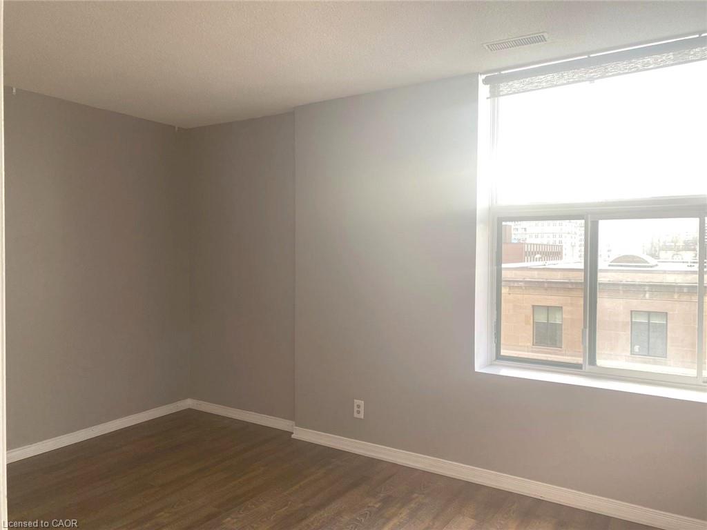 510-36 James Street S Property Photo 6