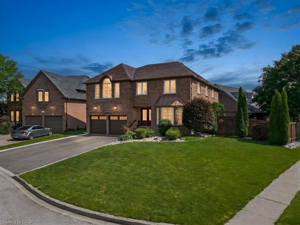 39 Falcon Court Property Photo 2