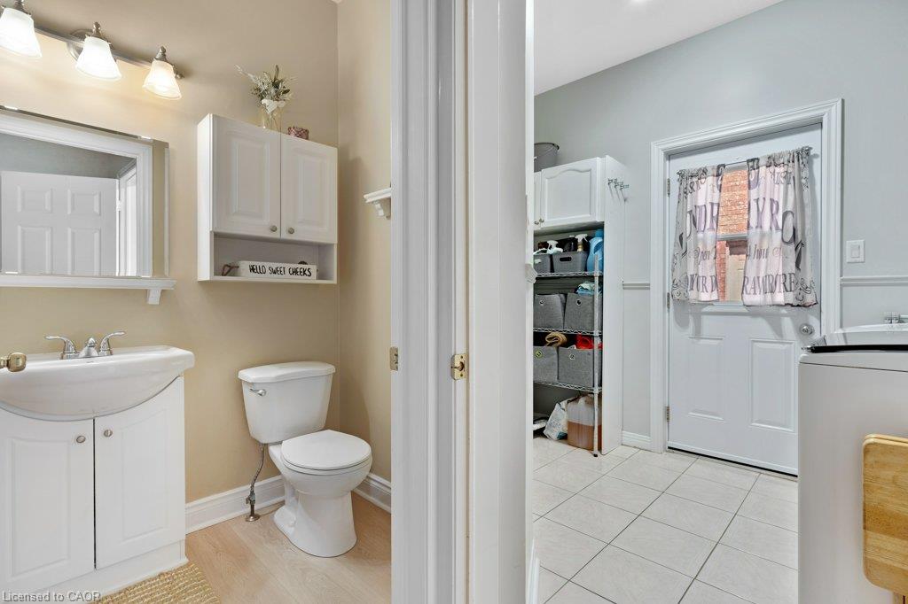 39 Falcon Court Property Photo 19