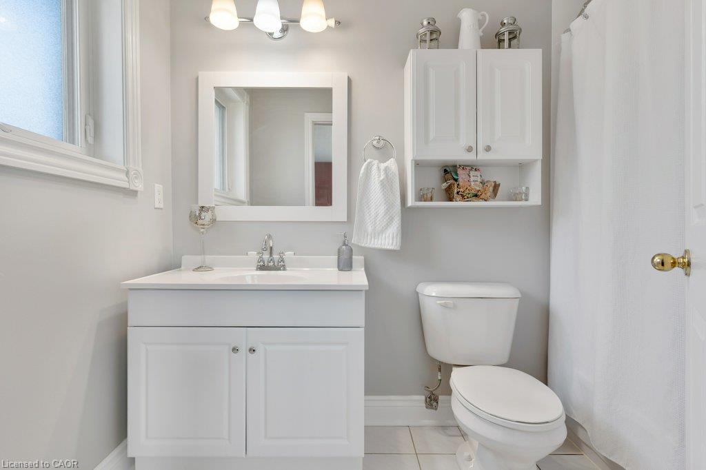 39 Falcon Court Property Photo 33