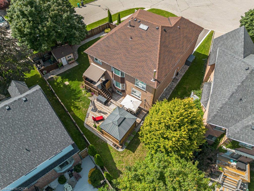 39 Falcon Court Property Photo 47