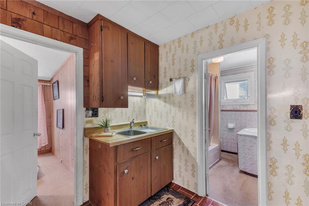 16 Broad Street Property Photo 11