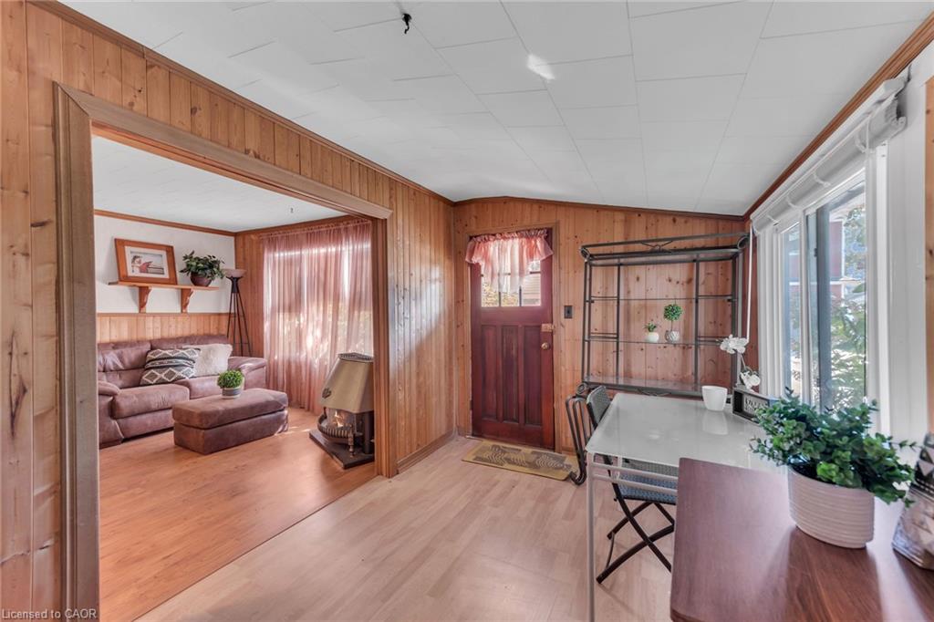 16 Broad Street Property Photo 18