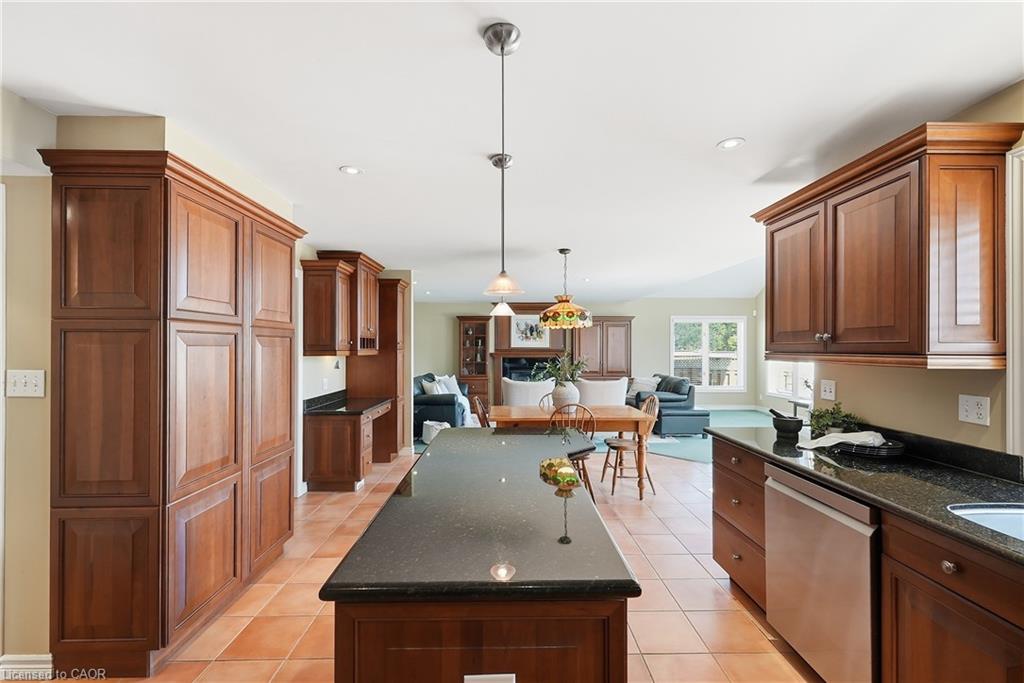 46 Devils Creek Drive Property Photo 15