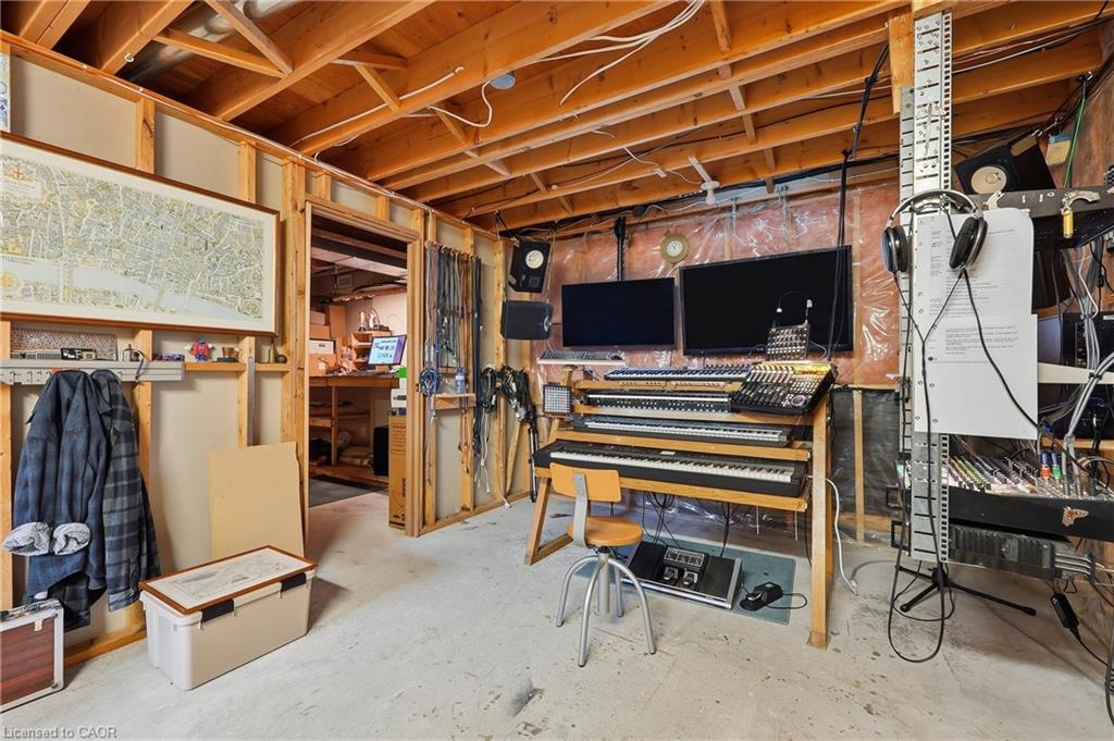 46 Devils Creek Drive Property Photo 43