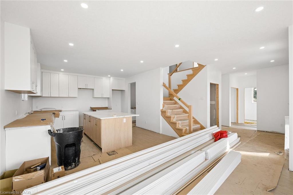 138 Charlotta Street Property Photo 10