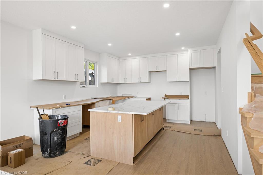 138 Charlotta Street Property Photo 11
